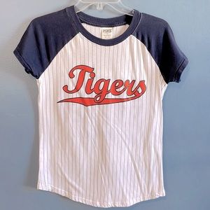 PINK Tigers shirt - XS
